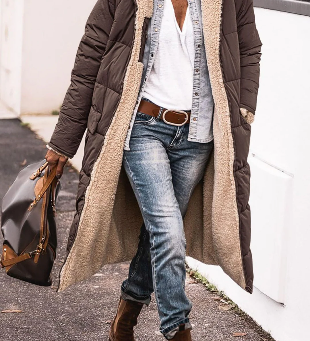 MILLIE | KÄÄNTÖKELPOINEN PREMIUM-NEULETAKKI