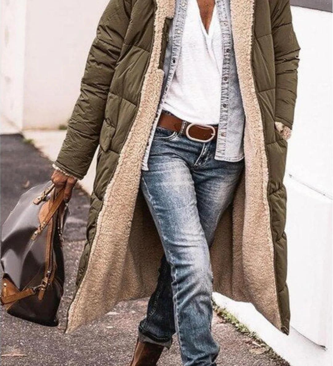 MILLIE | KÄÄNTÖKELPOINEN PREMIUM-NEULETAKKI